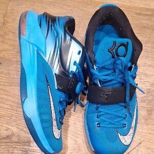 KD 7 Nike Blue and Black Sneakers